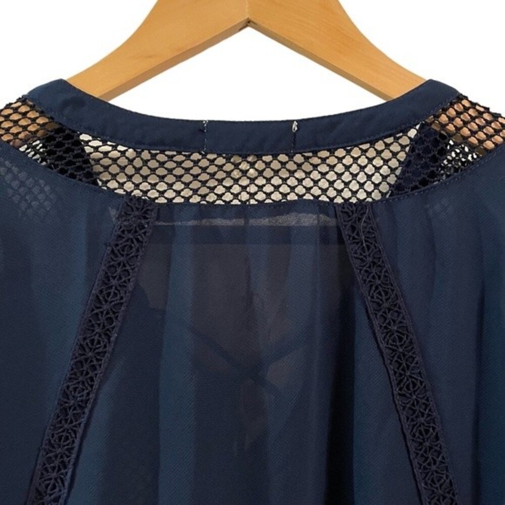 NEW Umgee Women's Navy Lace Up Neckline Babydoll Top 3/4 Sleeve Size Medium - Picture 5 of 10